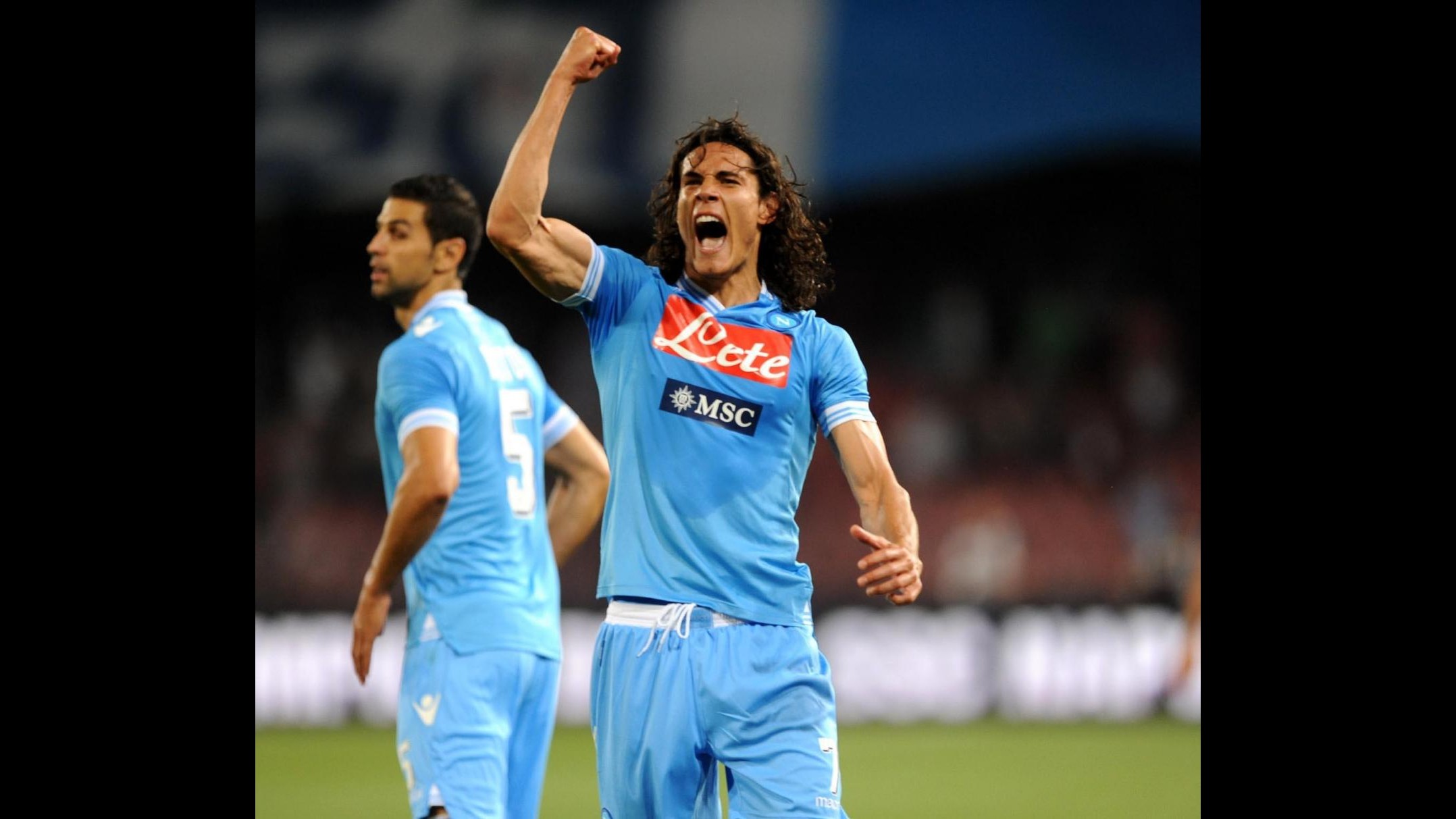 Cavani e Mazzarri: Non pensiamo al futuro, solo a Champions con Napoli