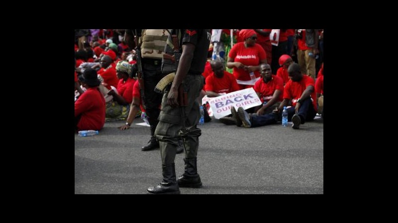 Nigeria, rapite da estremisti 60 donne e 31 giovani