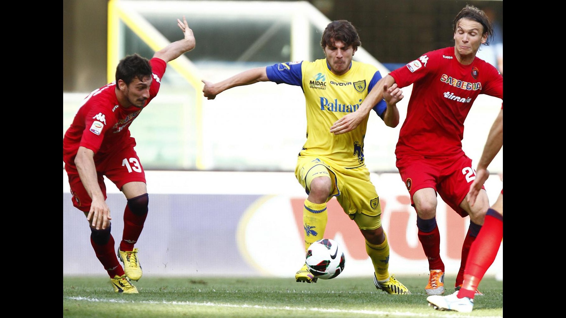 Chievo e Cagliari non si fanno male, è 0-0 nell’anticipo del Bentegodi