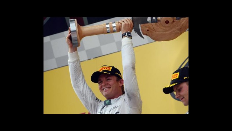 F1, in Austria è dominio Mercedes: Rosberg trionfa e allunga