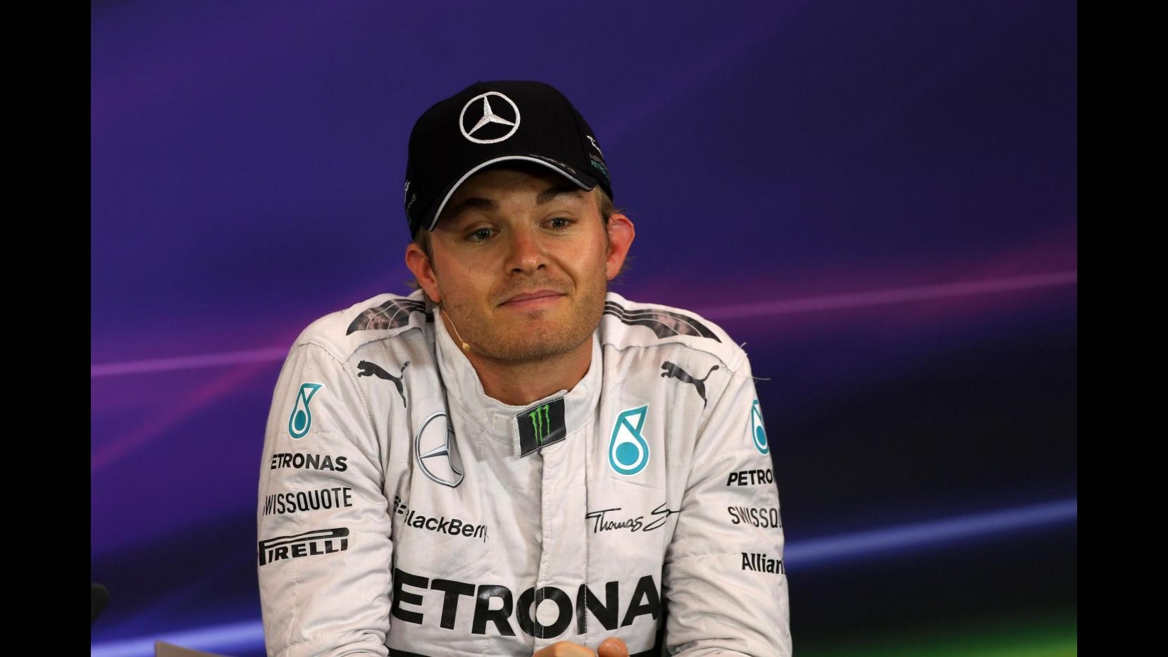 F1, Rosberg: Non è stata gara semplice, vittoria fantastica
