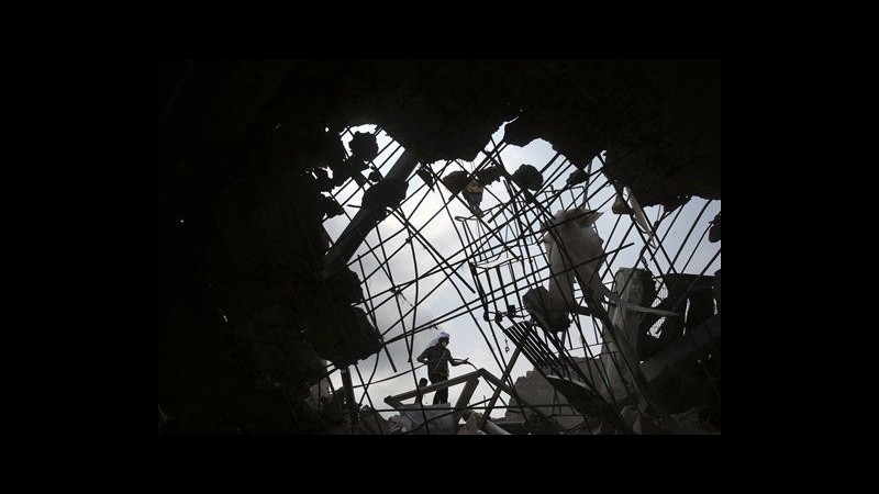 Bangladesh, oltre 500 morti in crollo Dacca, arrestato un ingegnere
