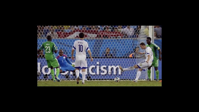 Mondiali 2014, rabbia Dzeko:Arbitro vergognoso,dovrebbe tornare a casa