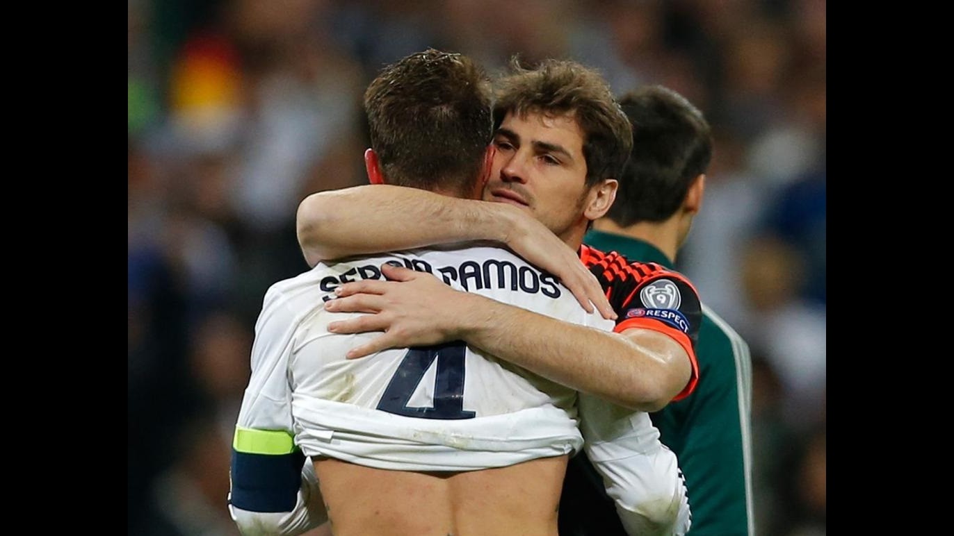 Casillas: Mio futuro è al Real Madrid. Mourinho? Chiedete a lui