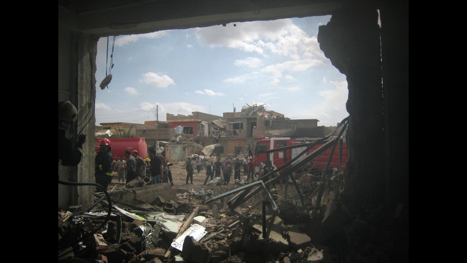 Iraq, bomba esplode vicino moschea sunnita a Baghdad: 4 morti, 20 feriti