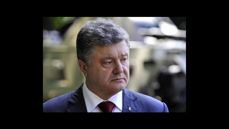 Ucraina, Poroshenko telefona a Putin: discusso cessate il fuoco