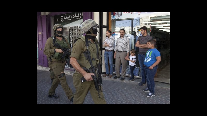 Cisgiordania, soldati Israele uccidono 15enne palestinese