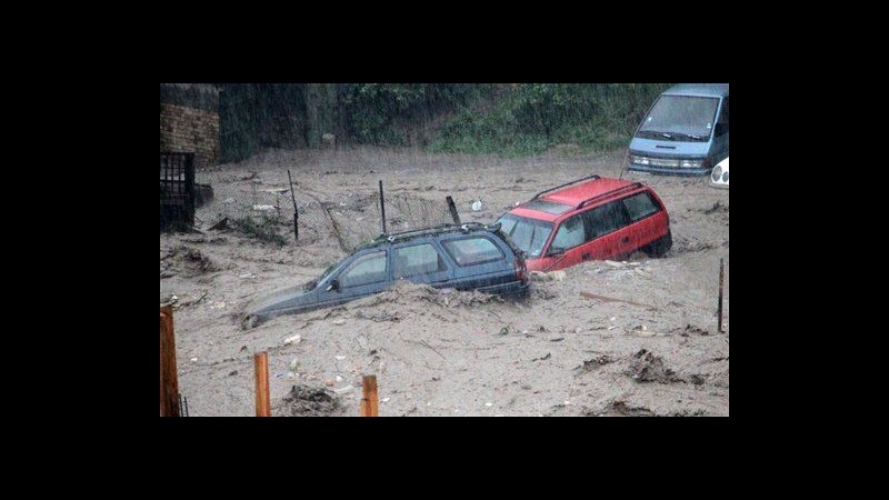 Bulgaria, alluvioni a Varna sul Mar Nero: 10 morti, ci sono dispersi