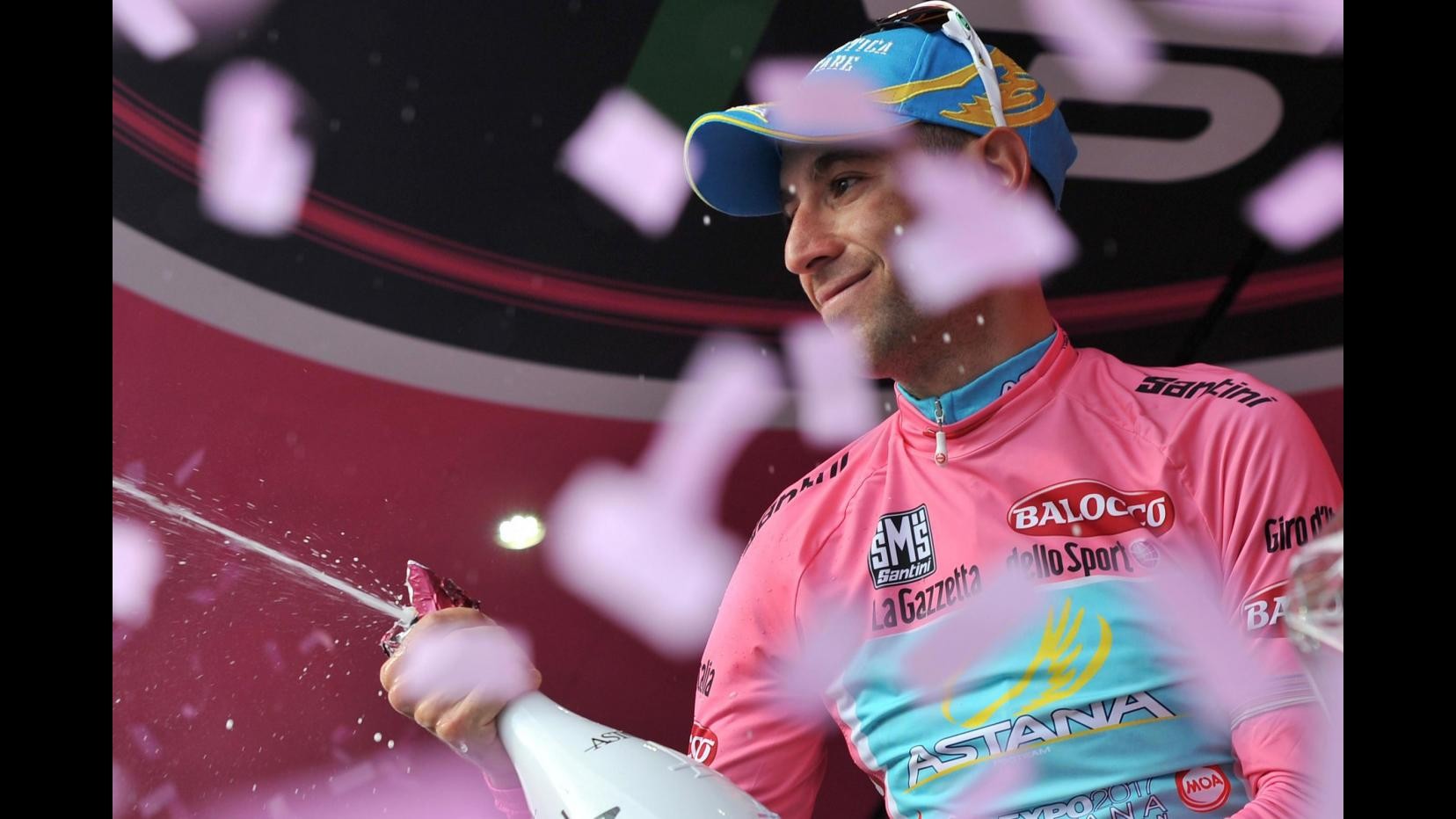Giro d’Italia, Nibali vince cronoscalata: trionfo finale ad un passo