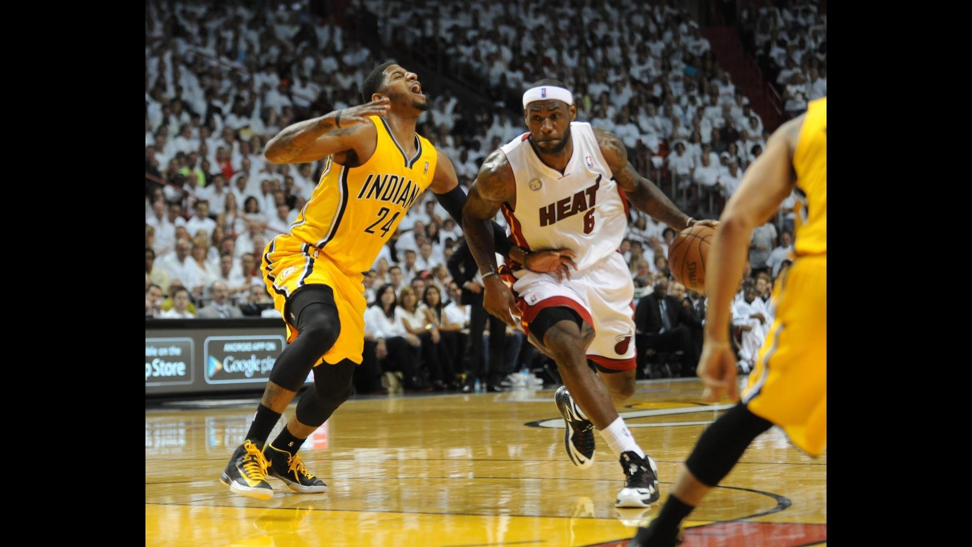 Playoff Nba: Miami vince gara 1 all’overtime contro Indiana