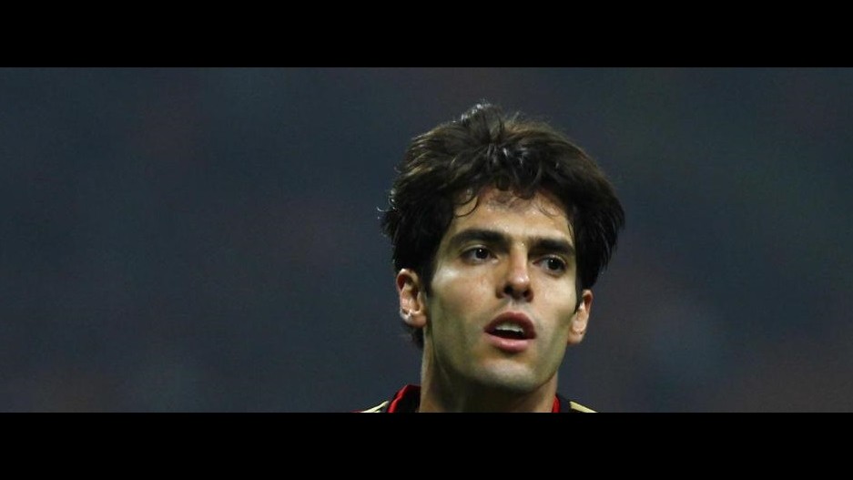 Kakà accolto da 20mila tifosi a San Paolo: Un brivido per me tornare qui