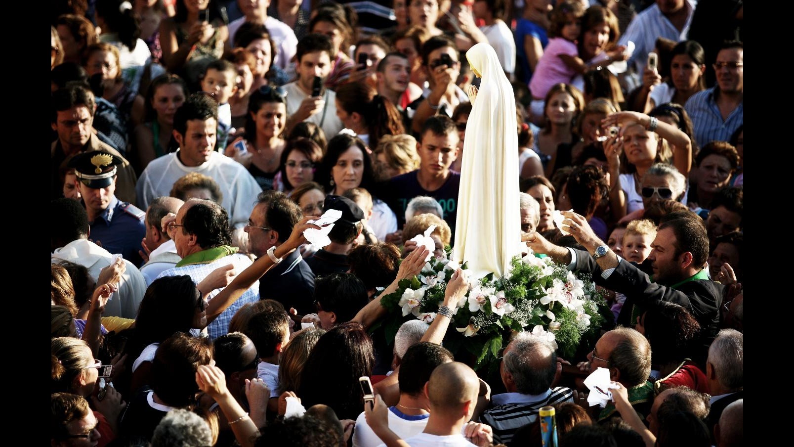 Mons. Milito: Sosta processione casa boss è fatto gravissimo