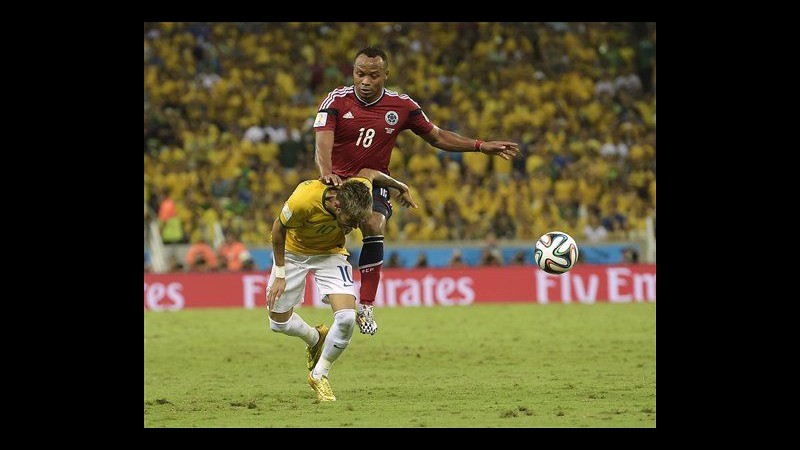 Mondiali 2014,Zuniga a Neymar: Dispiaciuto,non avevo cattive intenzioni