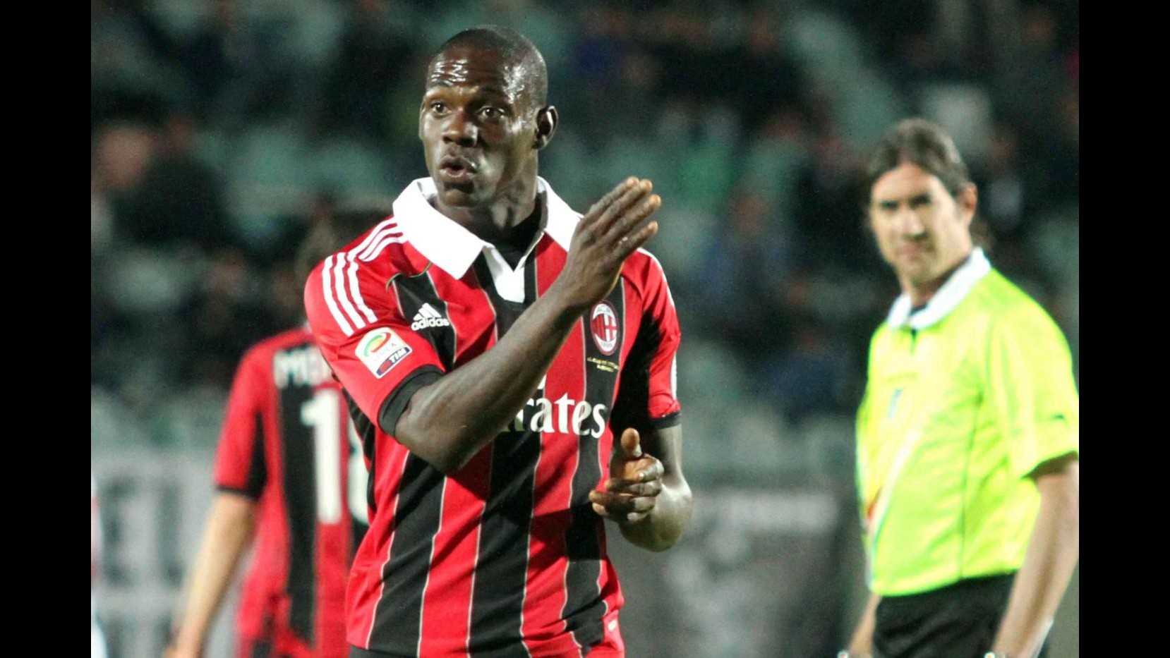 Serie A, Milan in Champions. Balotelli e Mexes domano il Siena