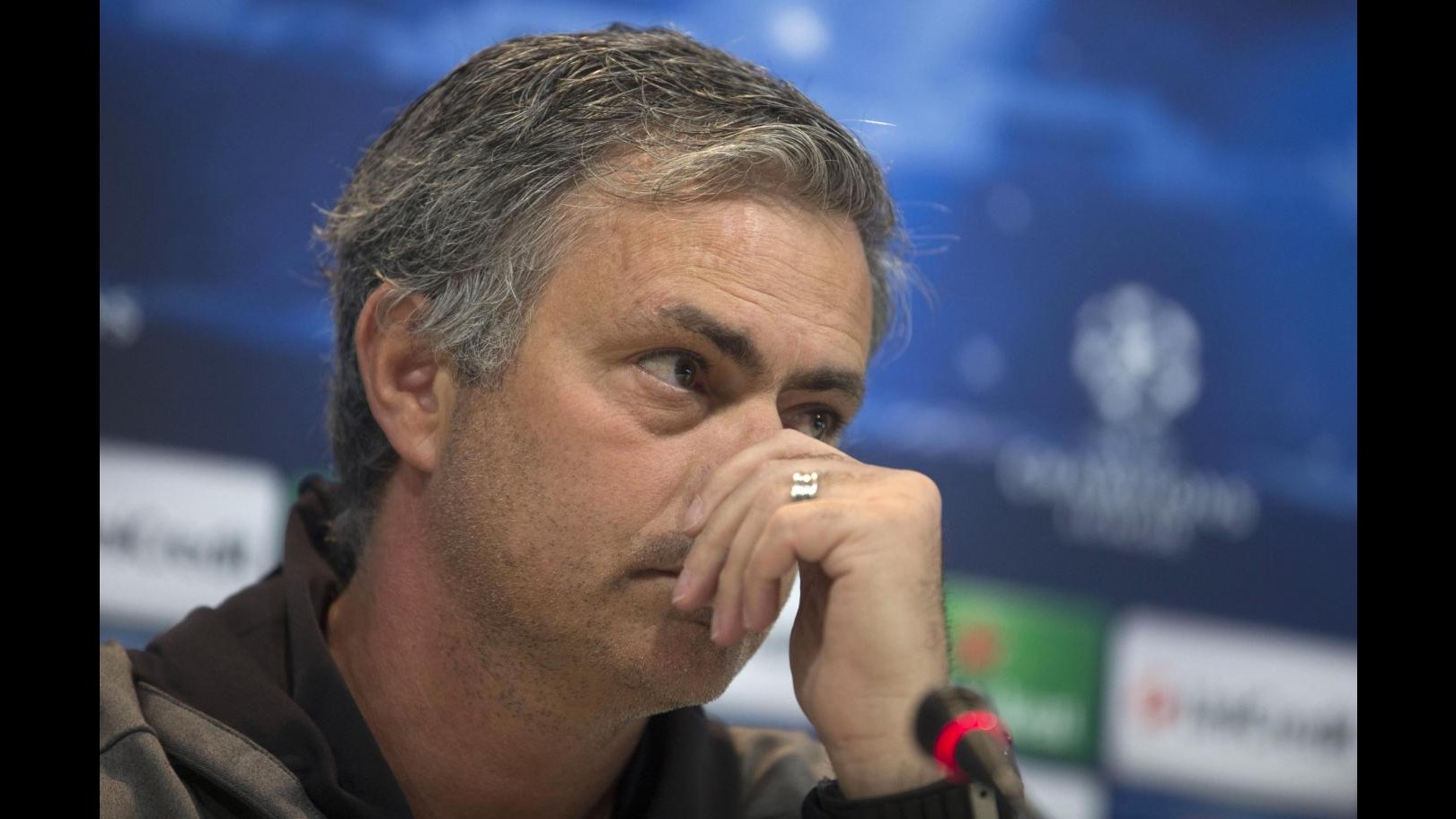 Stampa spagnola: Real Madrid pronto a esonerare subito Mourinho