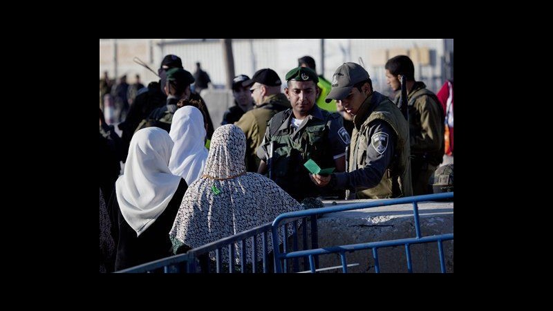 Oggi funerale ragazzo palestinese: rafforzata sicurezza