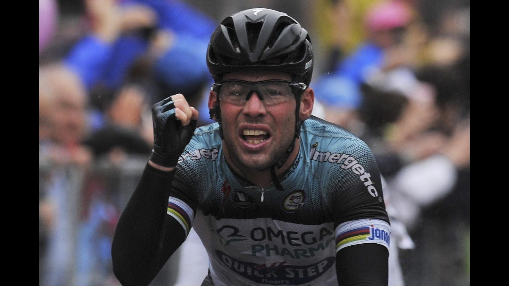 Giro d’Italia, 13/a tappa: vittoria Cavendish, Nibali resta in rosa