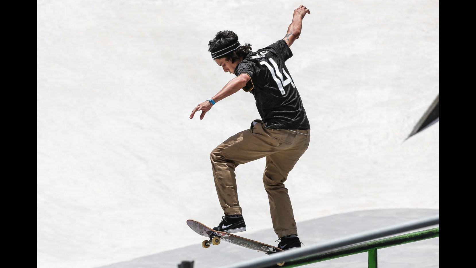Usa,poliziotto pattuglia parchi in skateboard:in Wisconsin è possibile