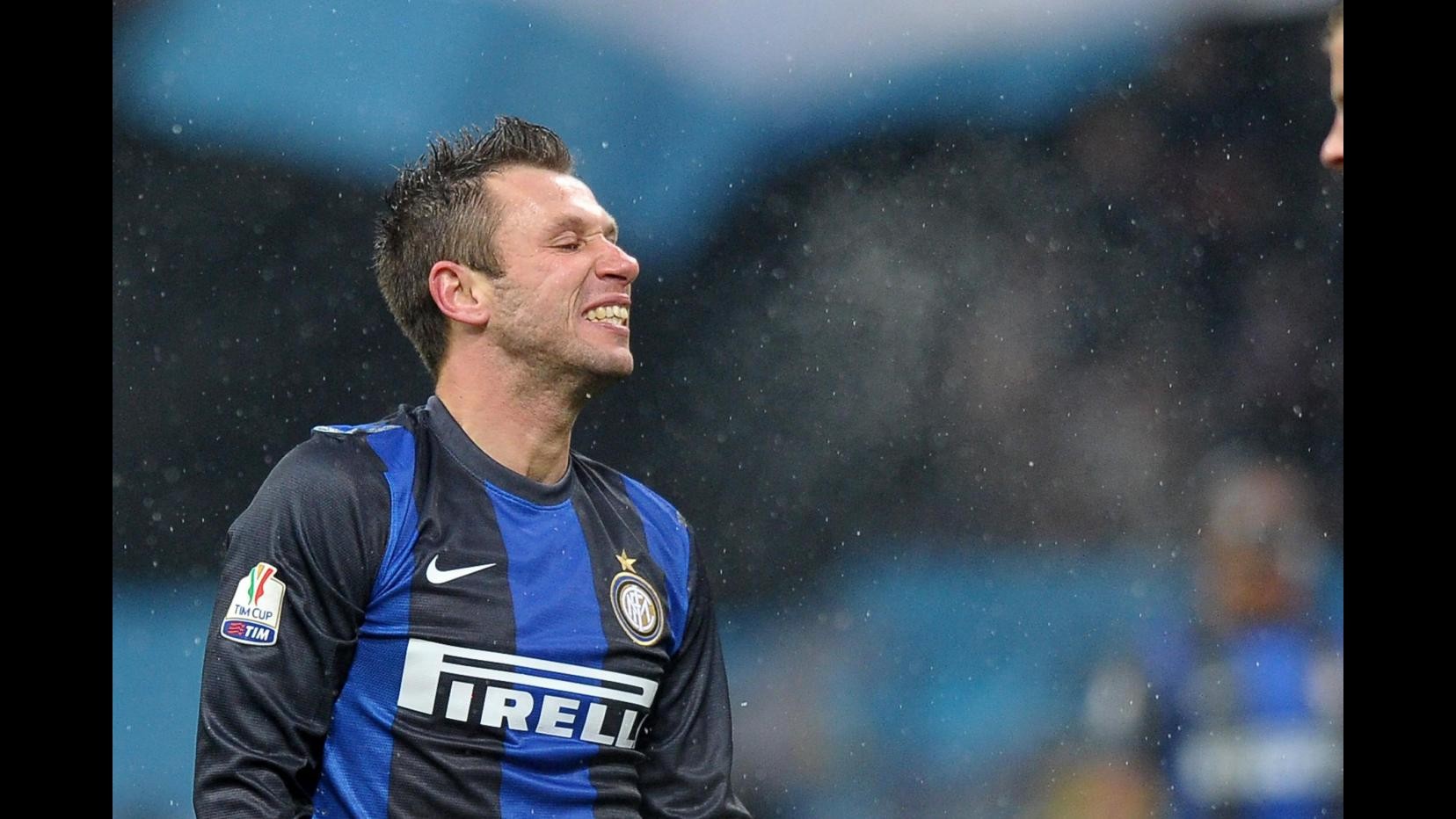 Inter: frattura alla mano destra per Cassano