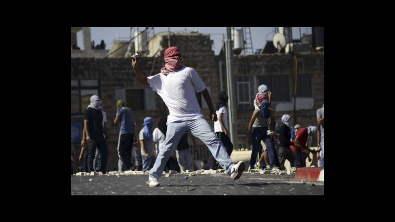 Medioriente, padre palestinese ucciso: Sono stati estremisti israeliani