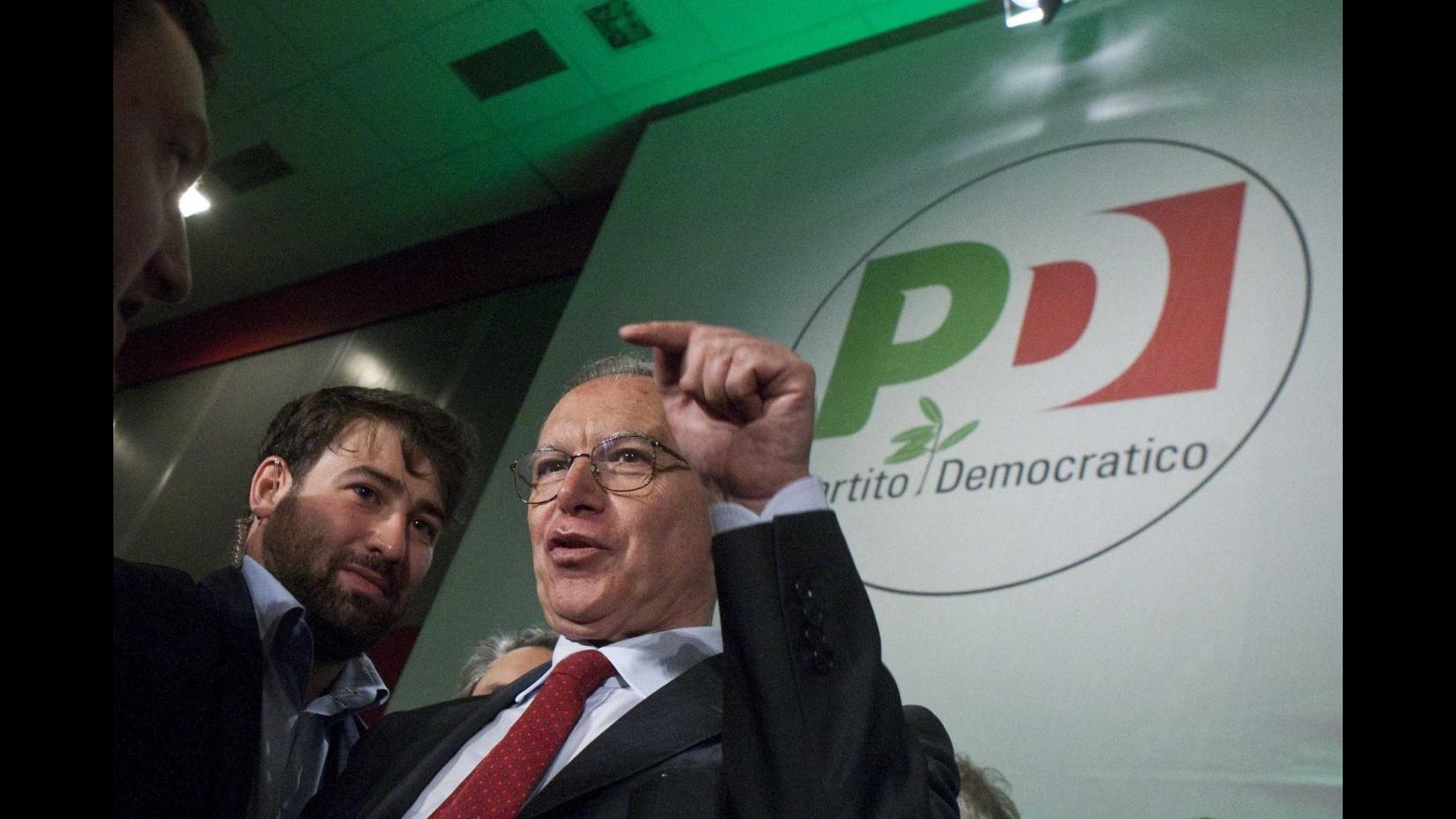 Intercettazioni, è scontro: Pdl ripropone ddl Alfano. Schifani: Non è priorità