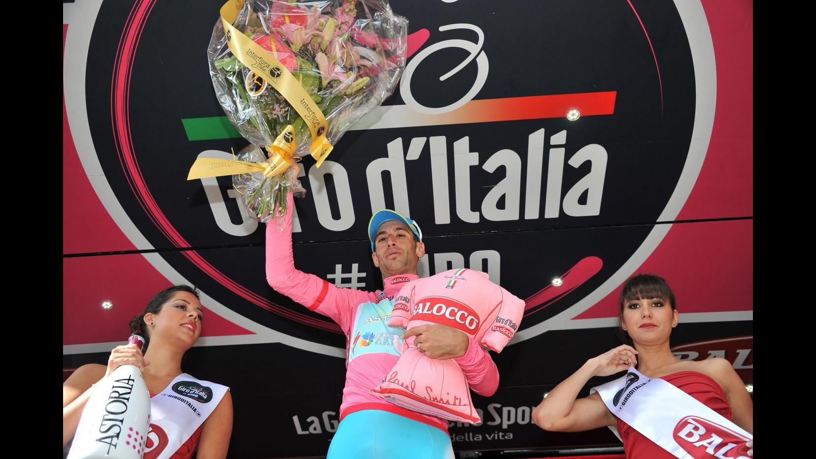 Giro d’Italia, Navardauskas vince 11/a tappa. Nibali resta in rosa
