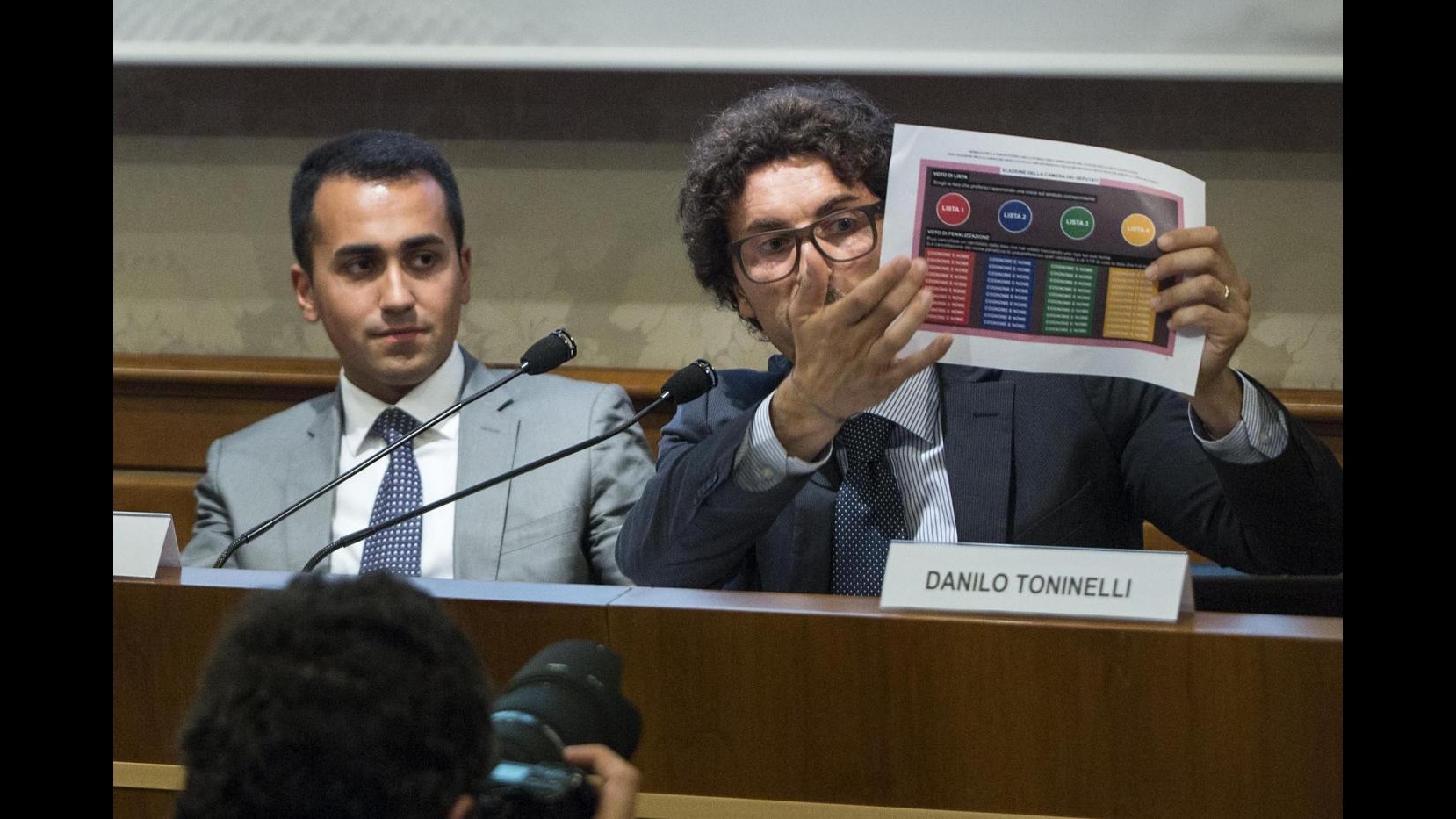 M5S a Pd: Legge elettorale entro 100 giorni. Confronto su riforme, ma serve idea di Paese