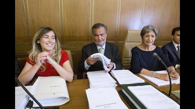 Riforme, ok emendamento relatori: resta Senato della Repubblica