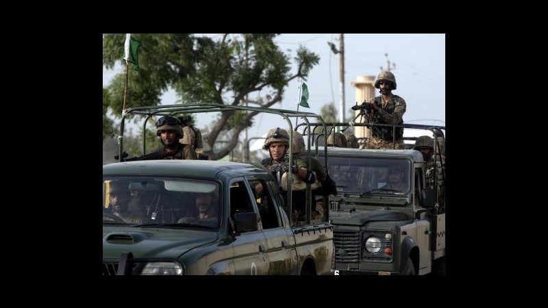 Pakistan, al via offensiva contro talebani in Nord Waziristan