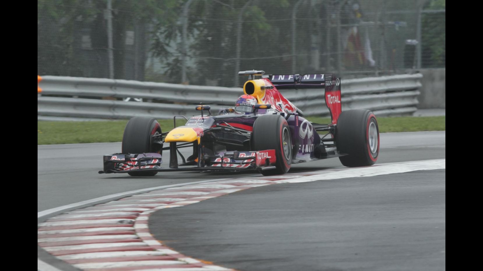 F1, Gp Canada: pole Vettel davanti ad Hamilton, Alonso è sesto