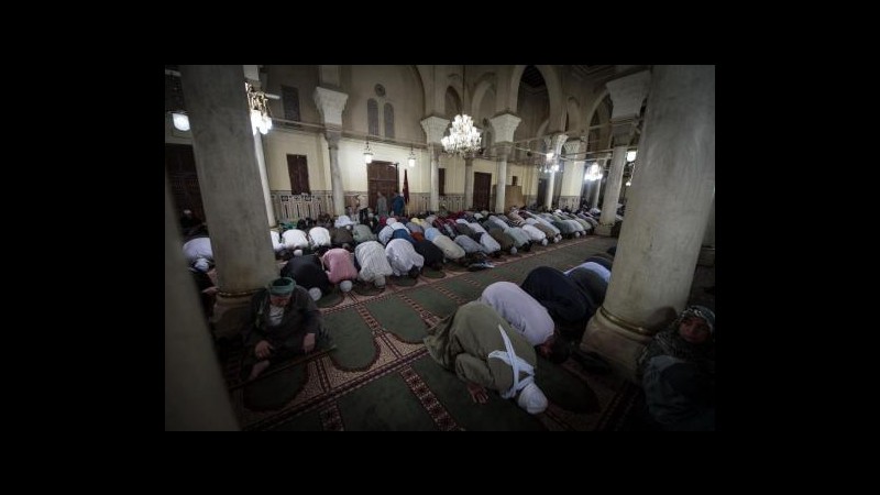 Ramadan, Egitto impone regole su sermoni: Devono unire, non dividere