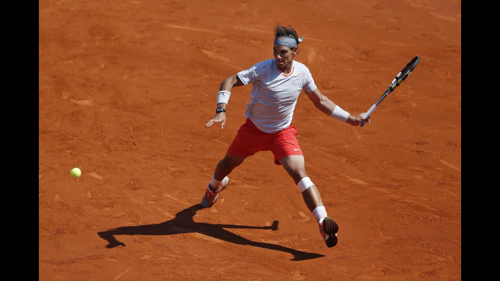 Roland Garros: Nadal accede in finale, Djokovic battuto in 5 set