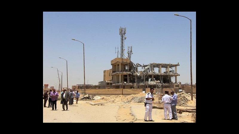 Egitto, bombe vicino al Cairo: morte madre e figlia