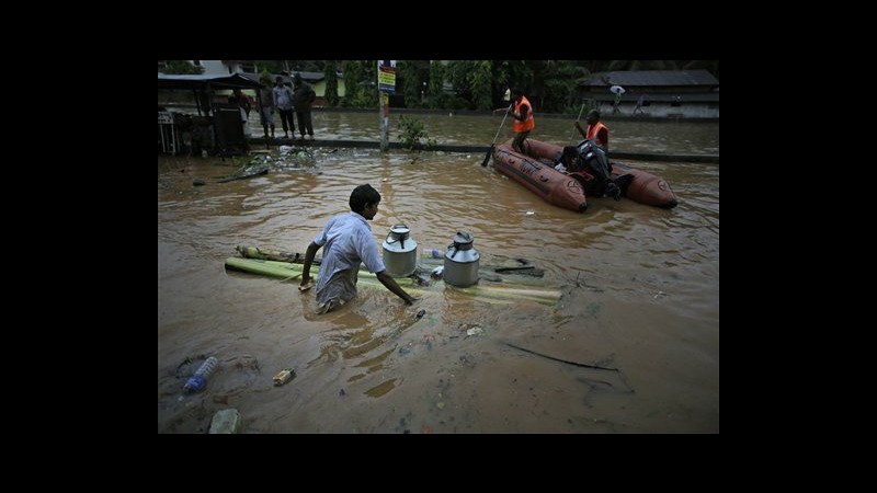 India, allagamenti per piogge monsoniche in Assam: 11 morti