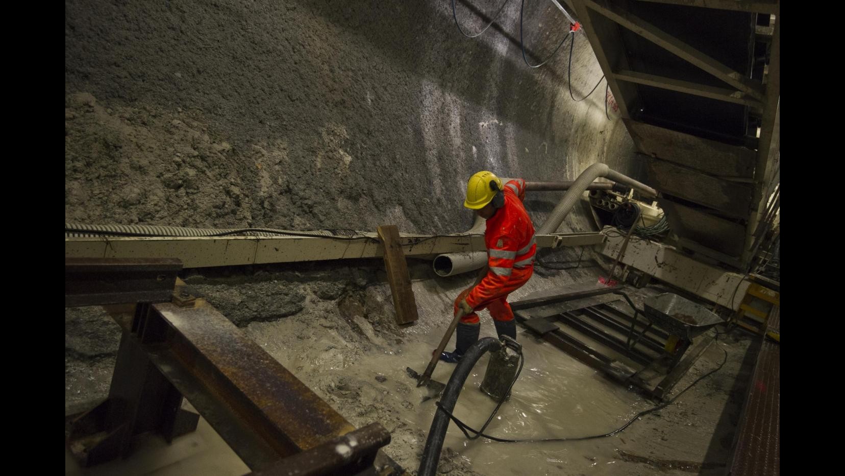 Tav, tunnel Torino-Lione a Chiomonte raggiunto primo km profondità