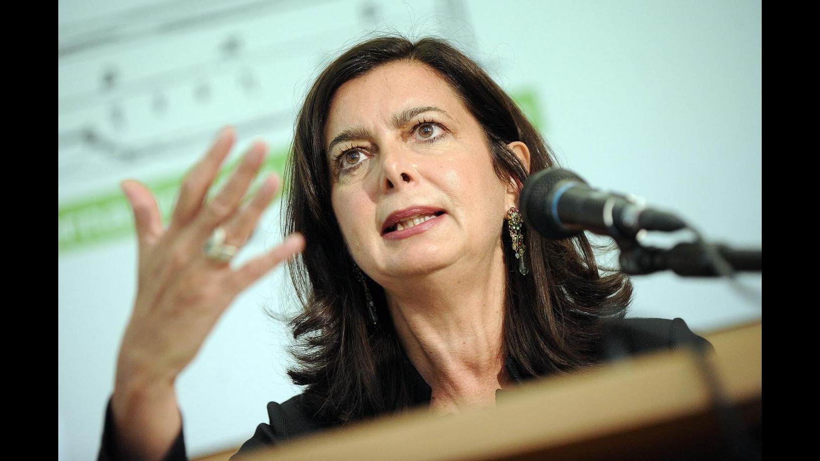 Boldrini: Stop ad affitti uffici di 400 deputati, risparmio 30mln anno