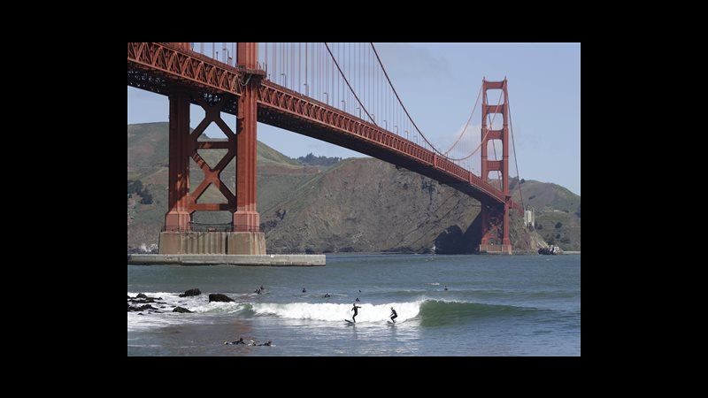 Usa, sì a rete antisuicidi per ponte Golden Gate di San Francisco