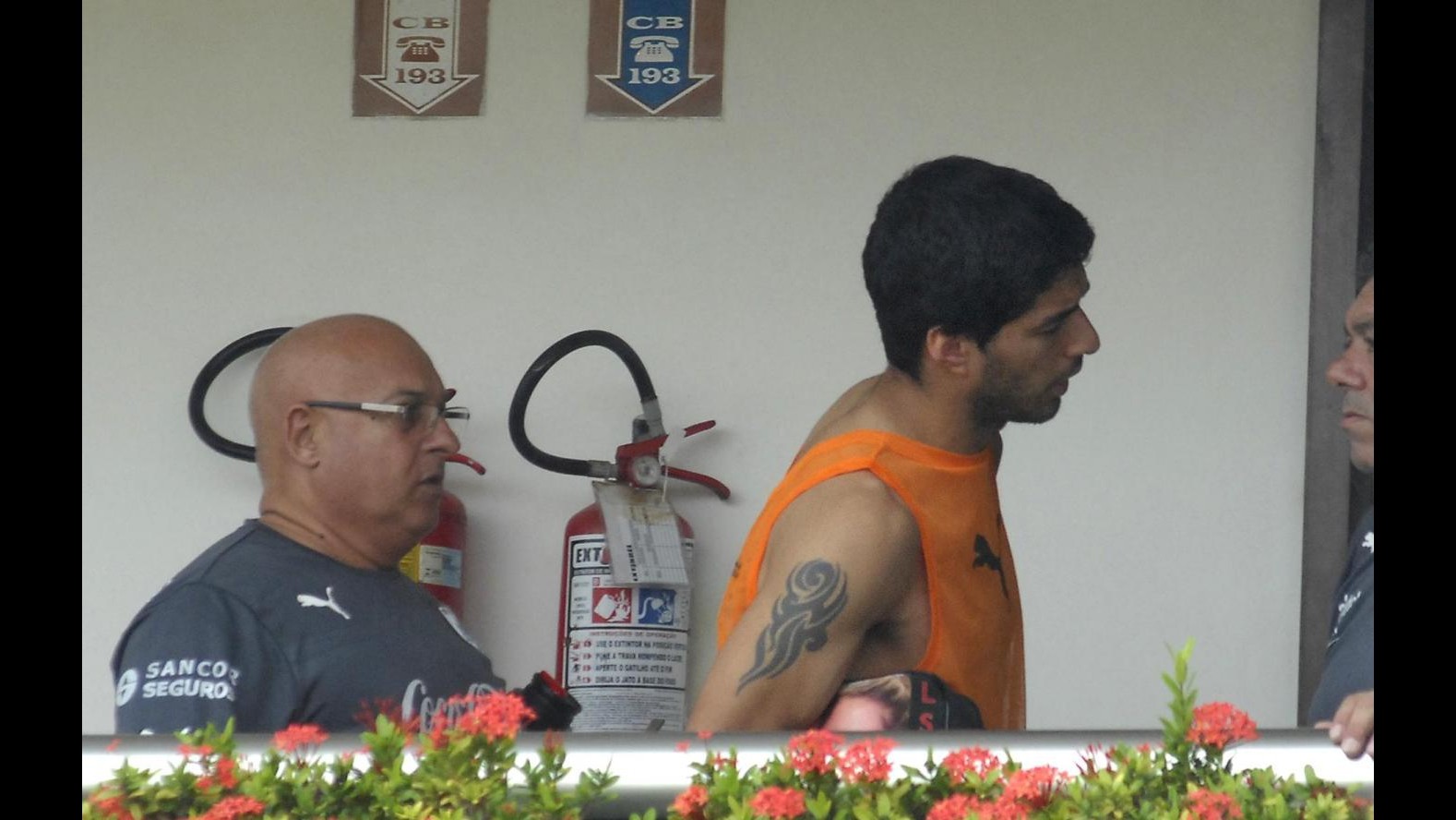 Mondiali 2014, Suarez piange dopo squalifica e addio a ritiro Uruguay