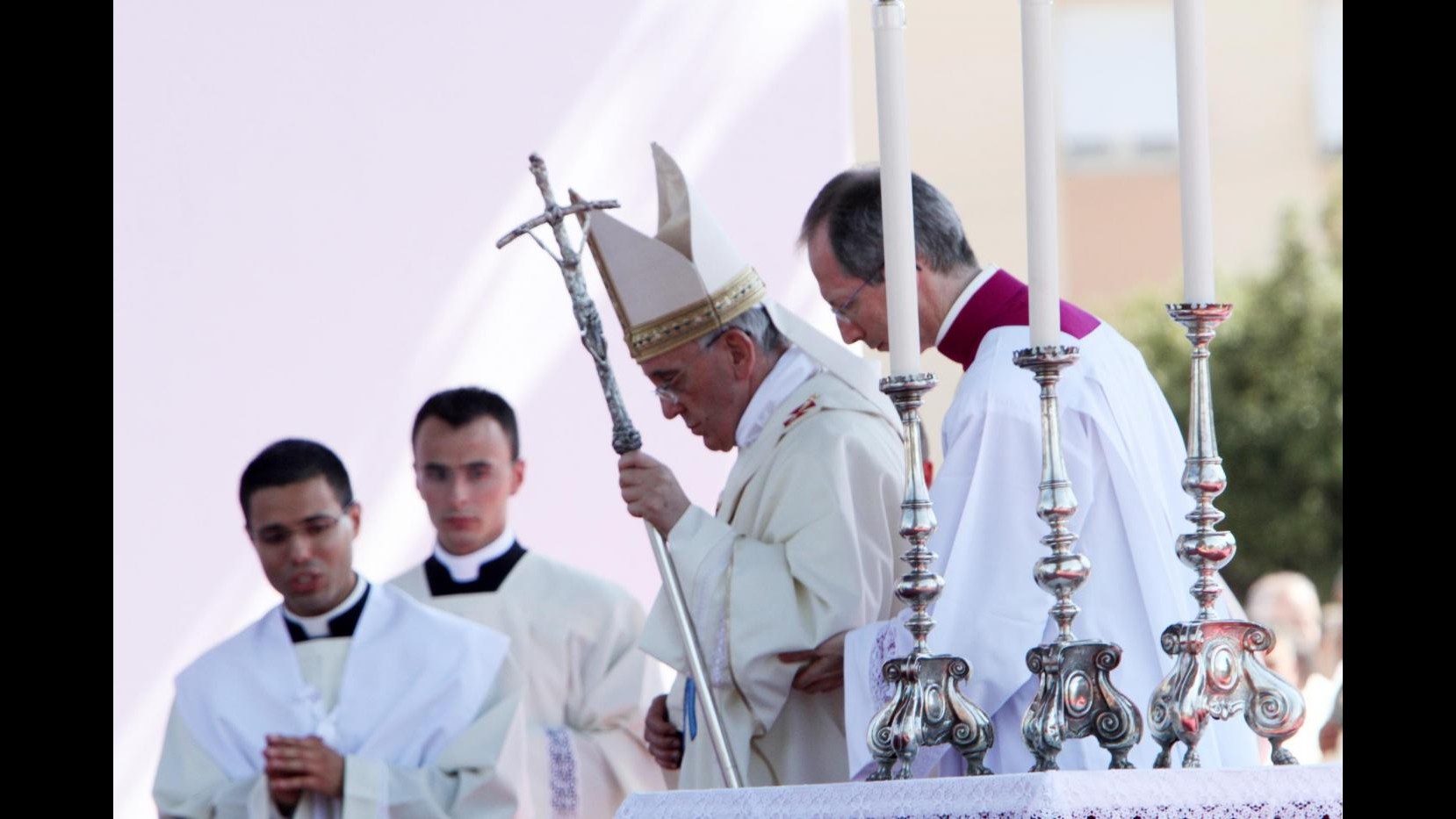 Vaticano, Papa a Caserta il 26 luglio