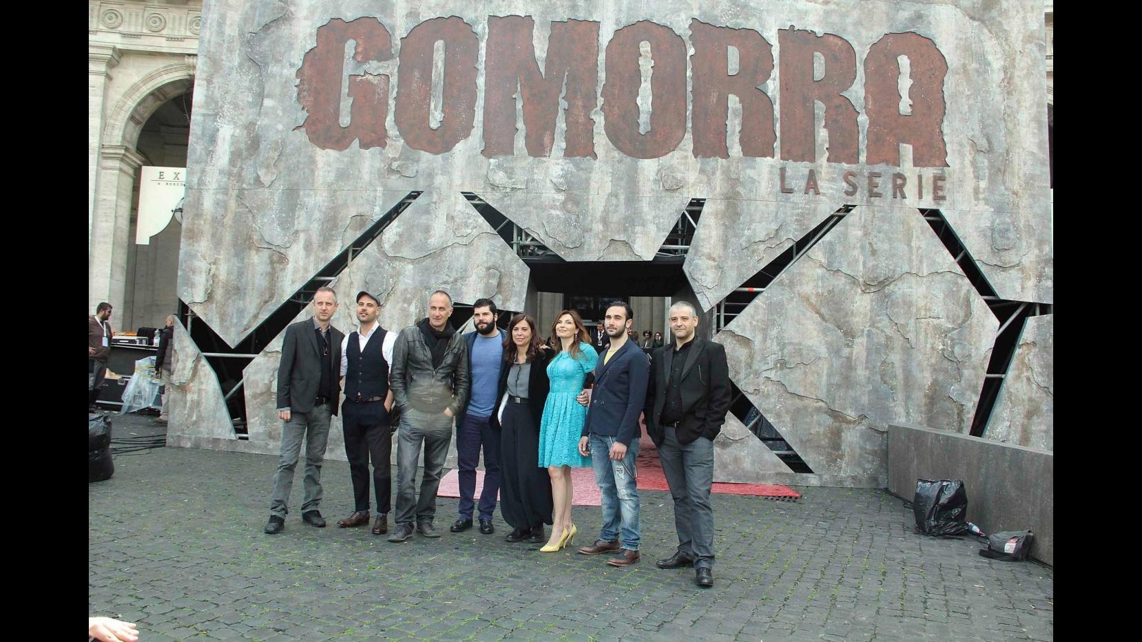Estorsione a casa di produzione serie tv ‘Gomorra’: 3 arresti