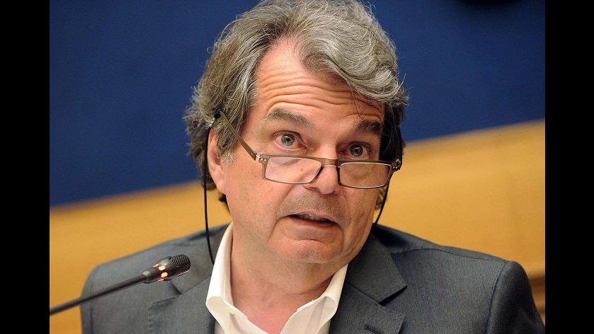 Crisi, Brunetta a Padoan: Basta supercazzole, a Paese serve verità