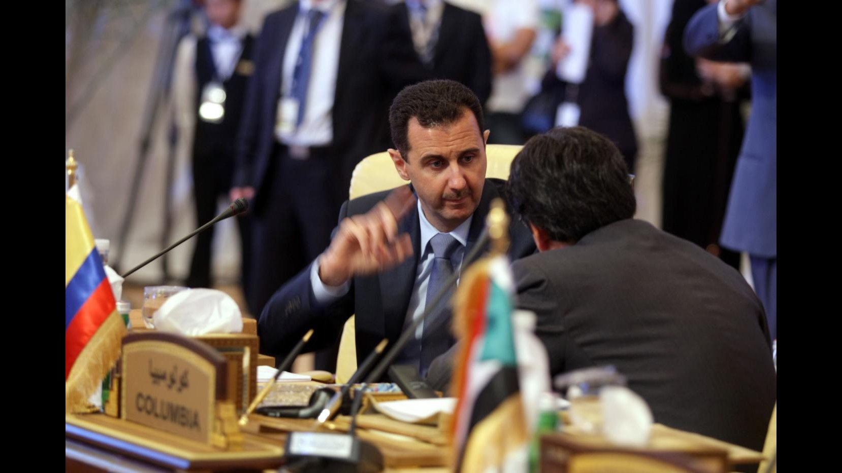 Siria, Assad presta giuramento come presidente