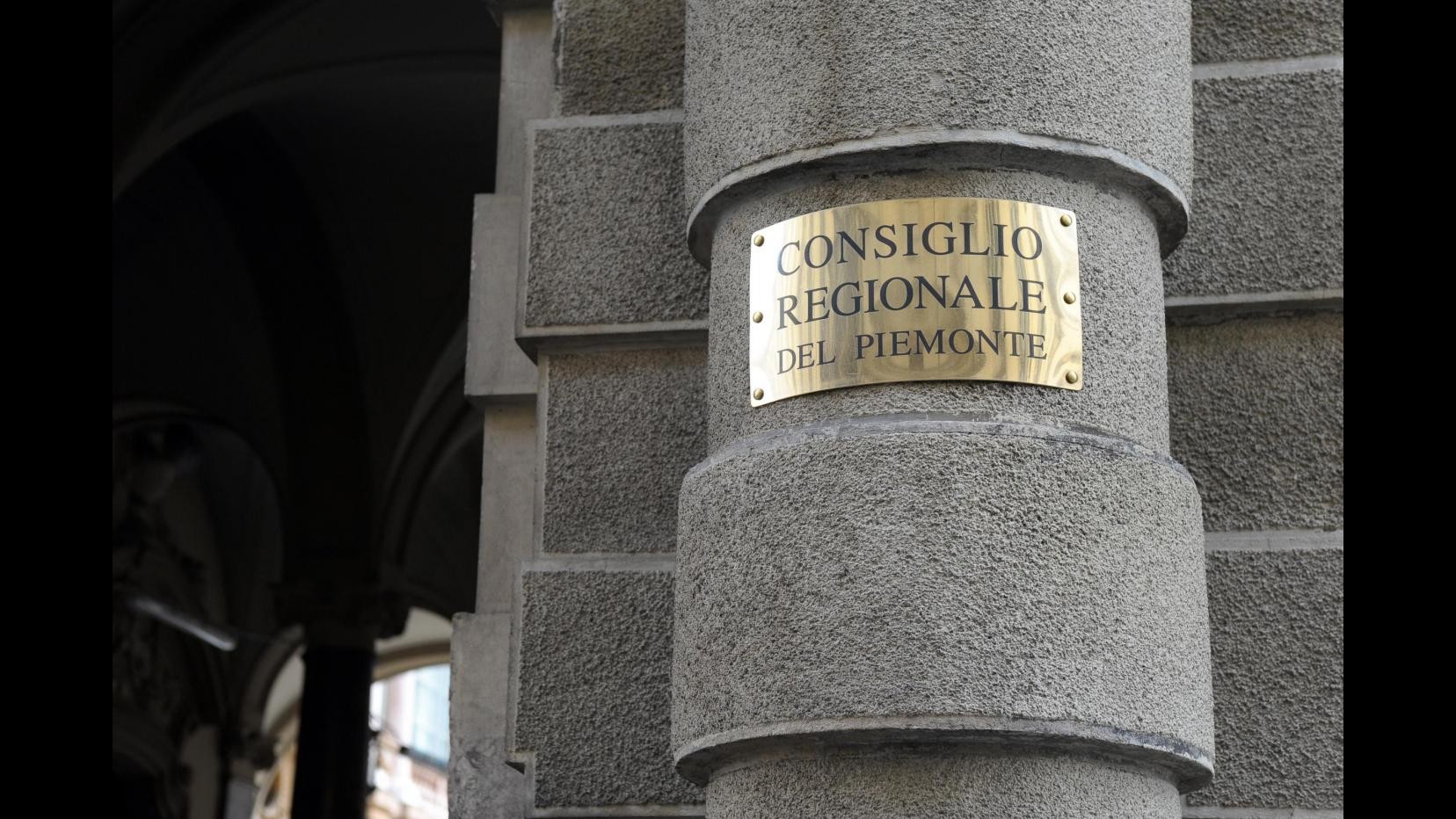 Piemonte, rimborsopoli: 23 consiglieri rinviati a giudizio, 4 condanne