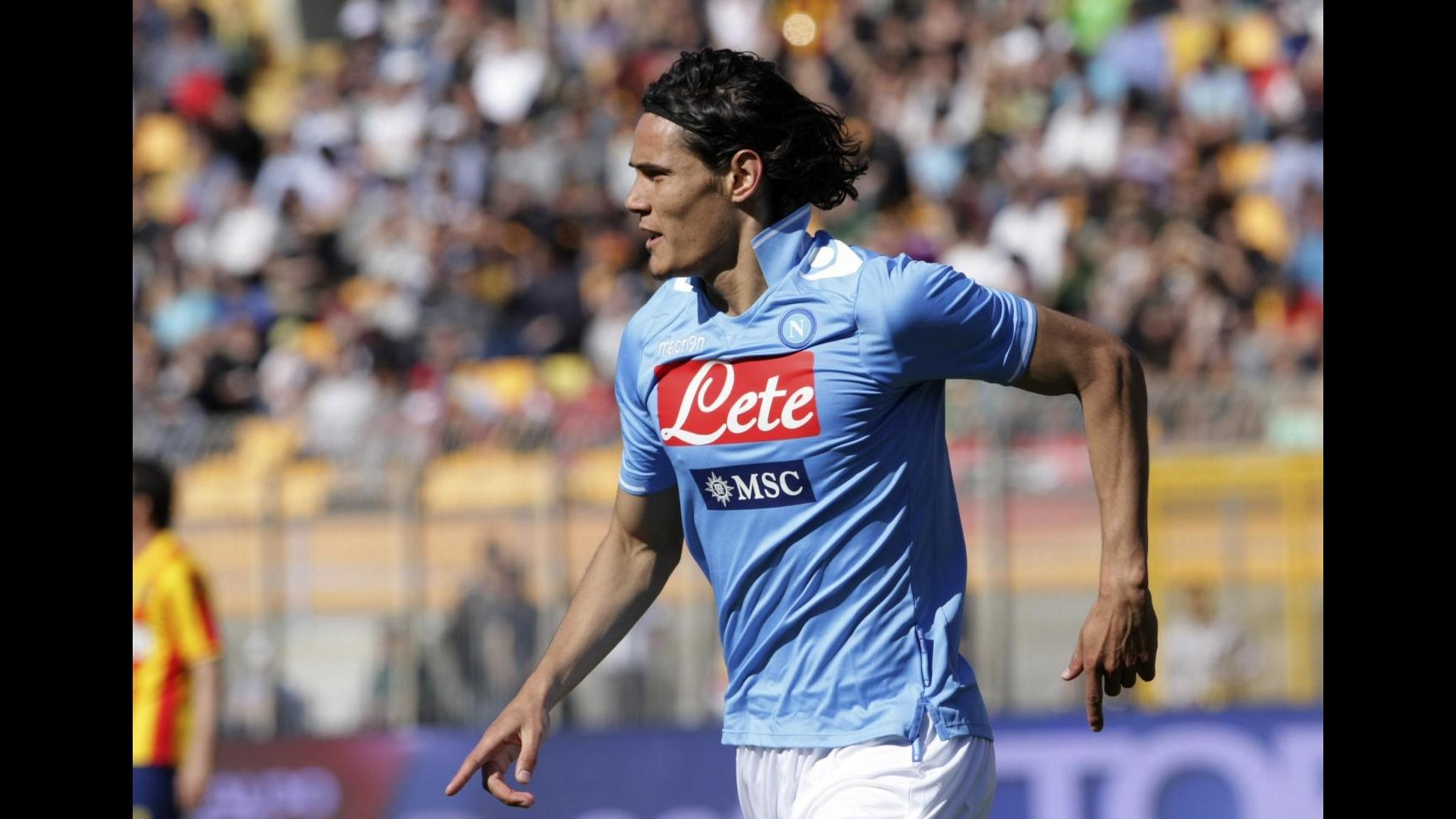 Cavani: Sognavo Real Madrid o Barcellona, ma ora penso solo al Napoli