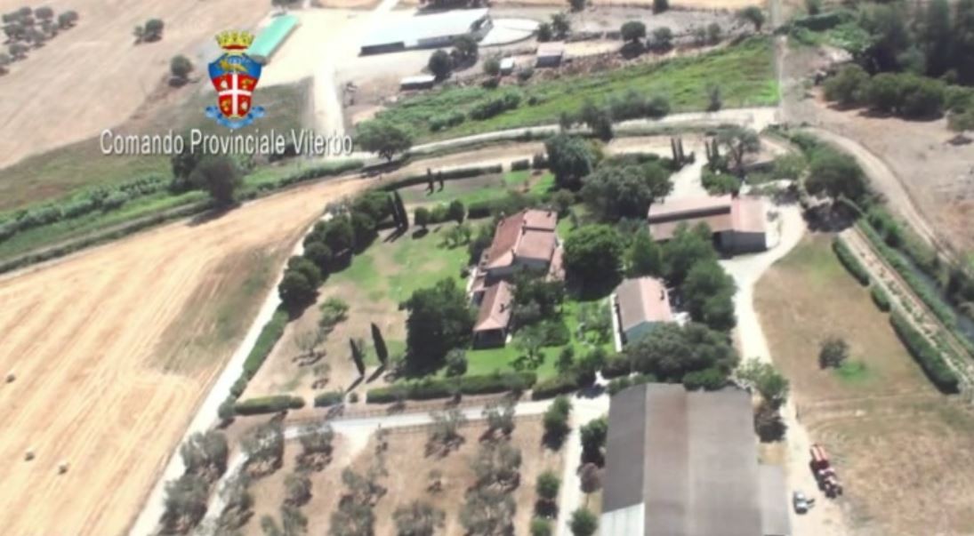 Viterbo, lavoravano la droga in agriturismo: 61 arresti