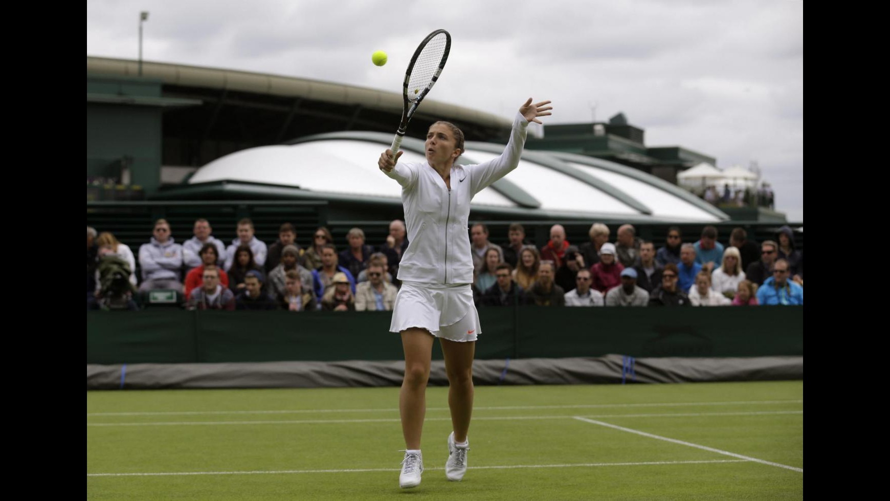 Wimbledon: Errani e Fognini fuori subito, avanzano le altre italiane