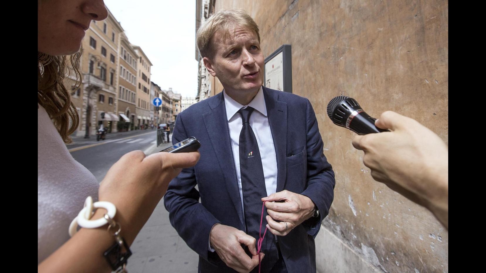 Malan (Fi): Se si fa guerra alla ricchezza, scappa all’estero