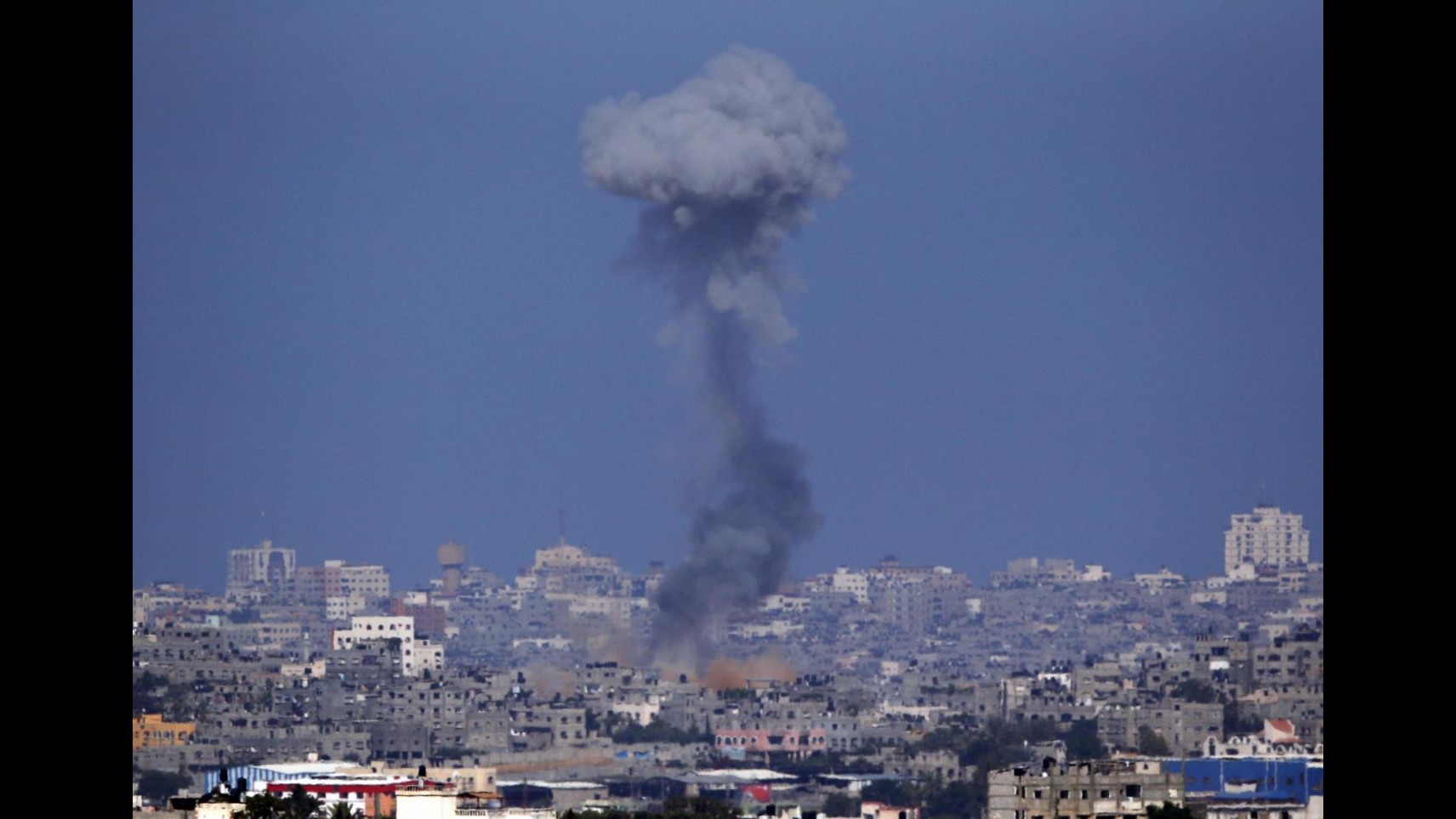 Medioriente, colpita presso porto Gaza sede di attivisti internazionali