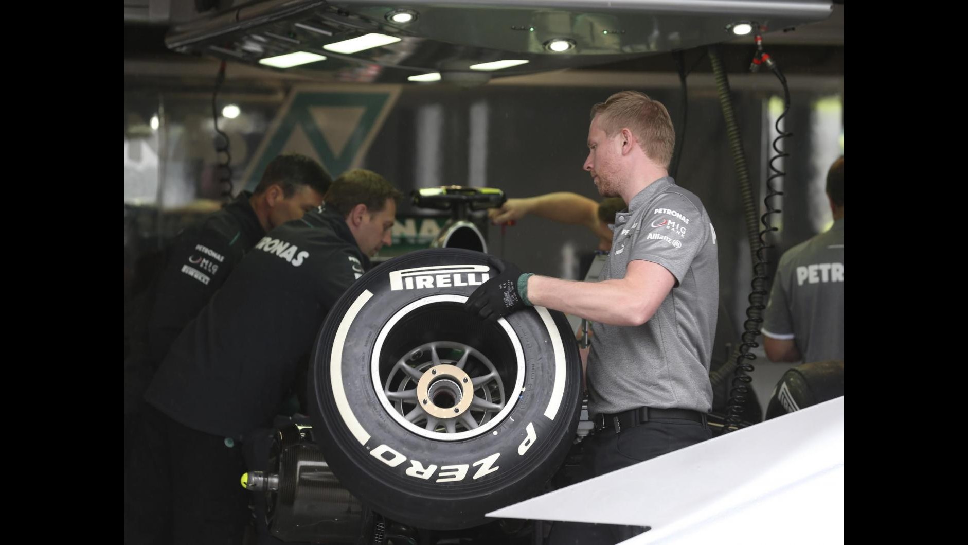 Processo Mercedes-Pirelli, domani il verdetto Fia