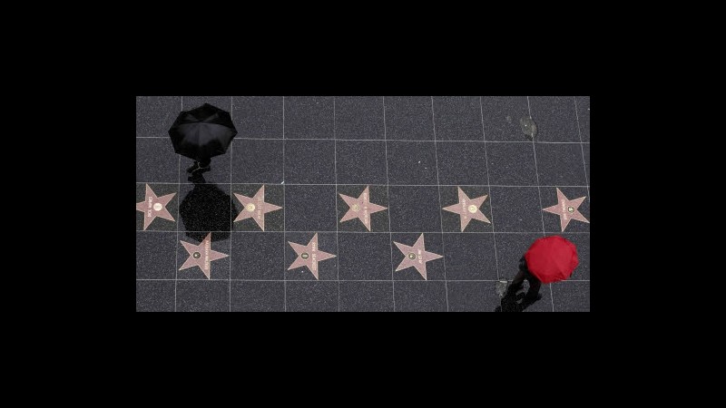 Turista accoltellata a morte sulla Walk of fame a Hollywood: 3 fermi